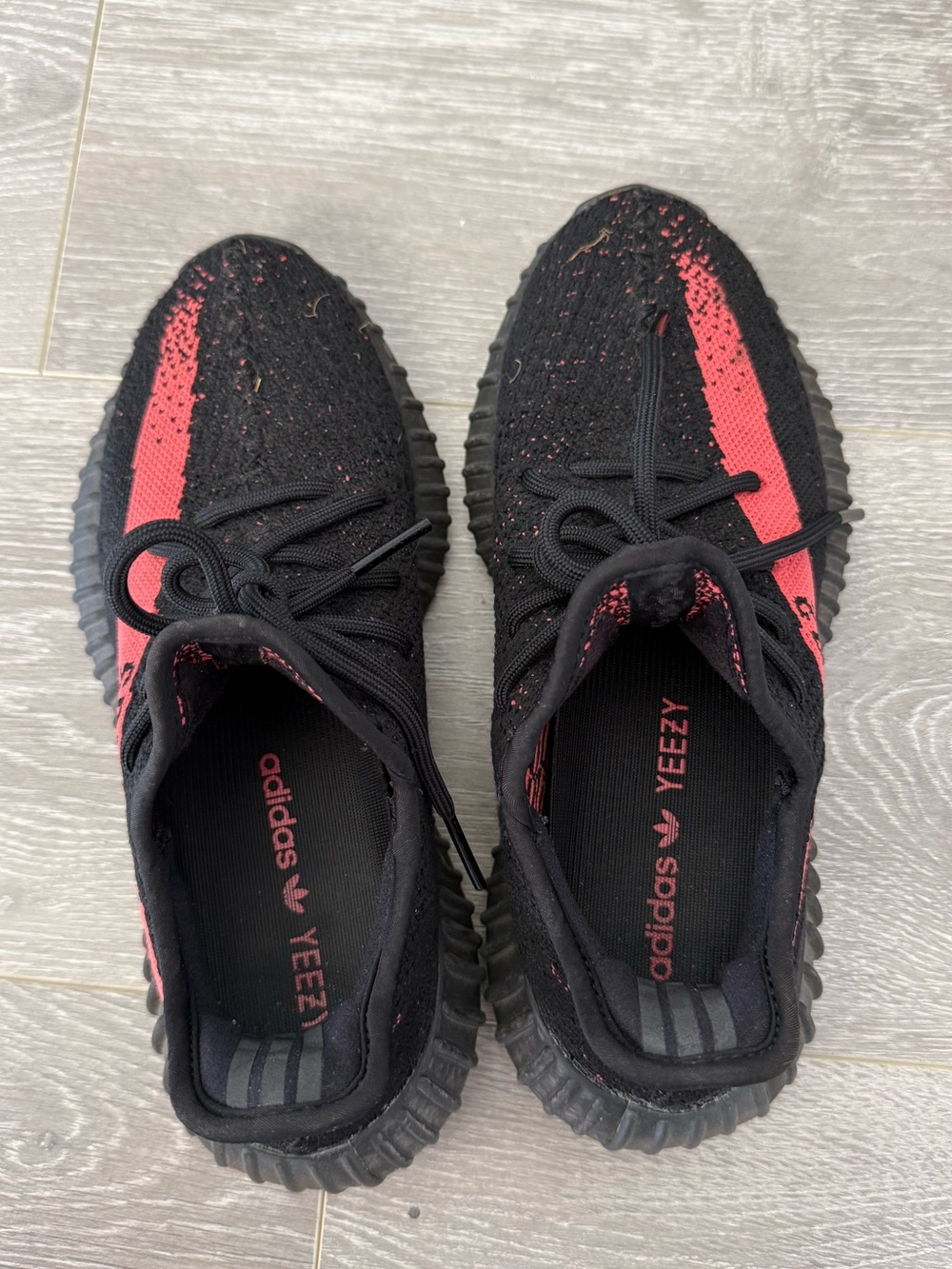 adidas Yeezy Boost 350 V2